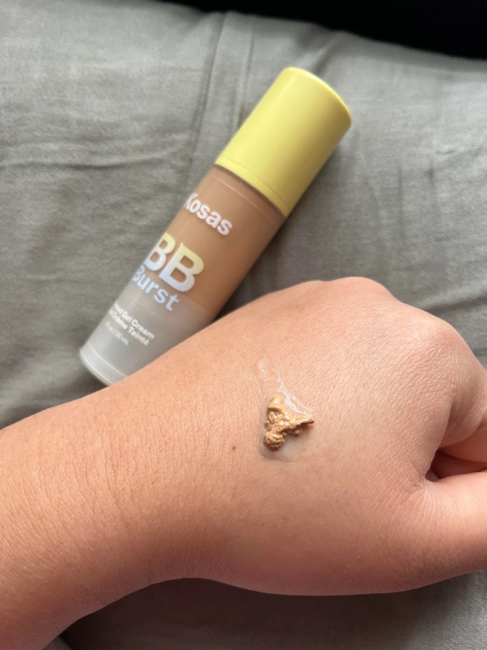 Kosas BB Burst Primer-Tinted Moisturizer Serum 30 - Picture 6 of 7